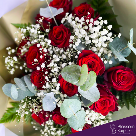 Royal Crimson - 12 Red Roses