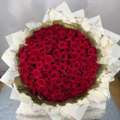 Eternal Love Red Roses