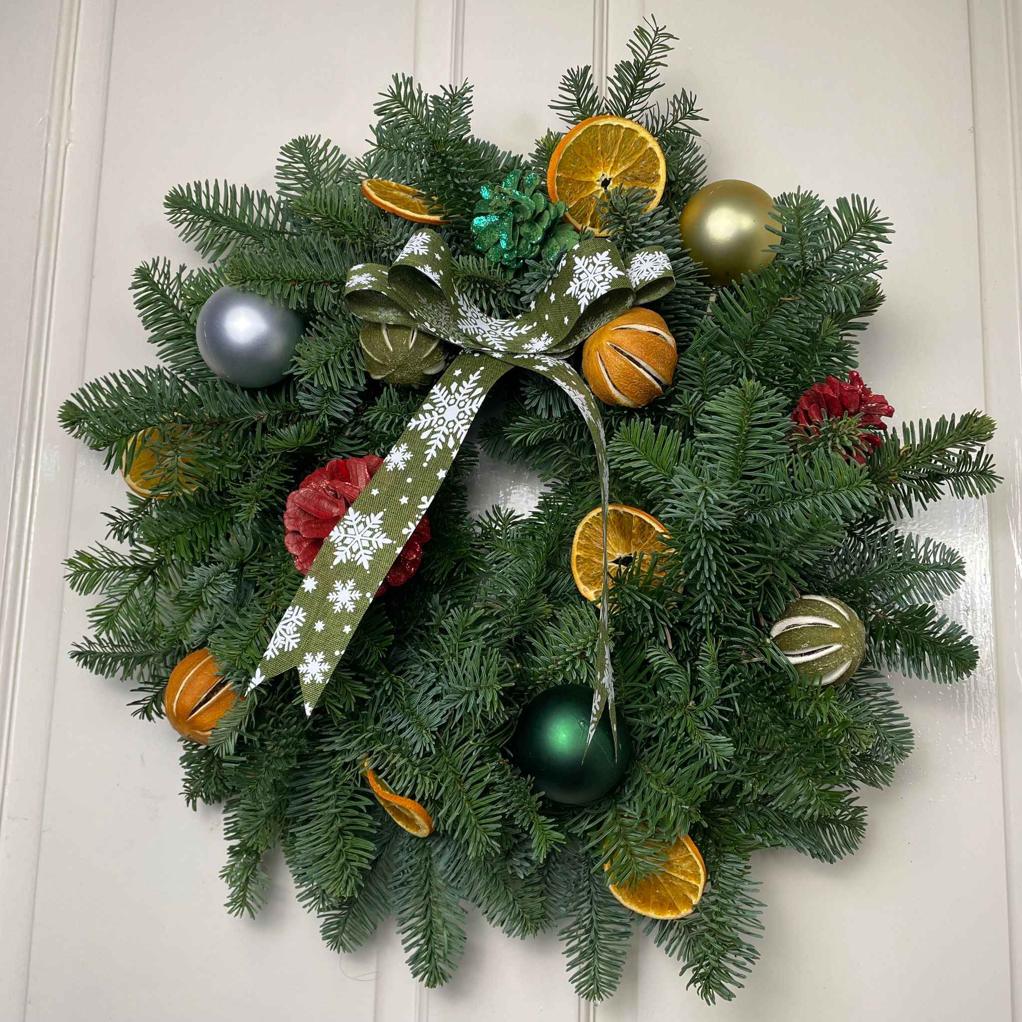 Christmas Door Wreath Main image