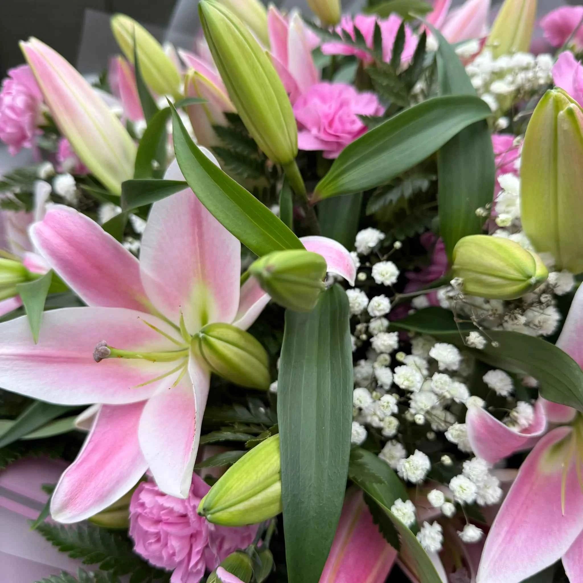 Pink Lily Bouquet Secondary image