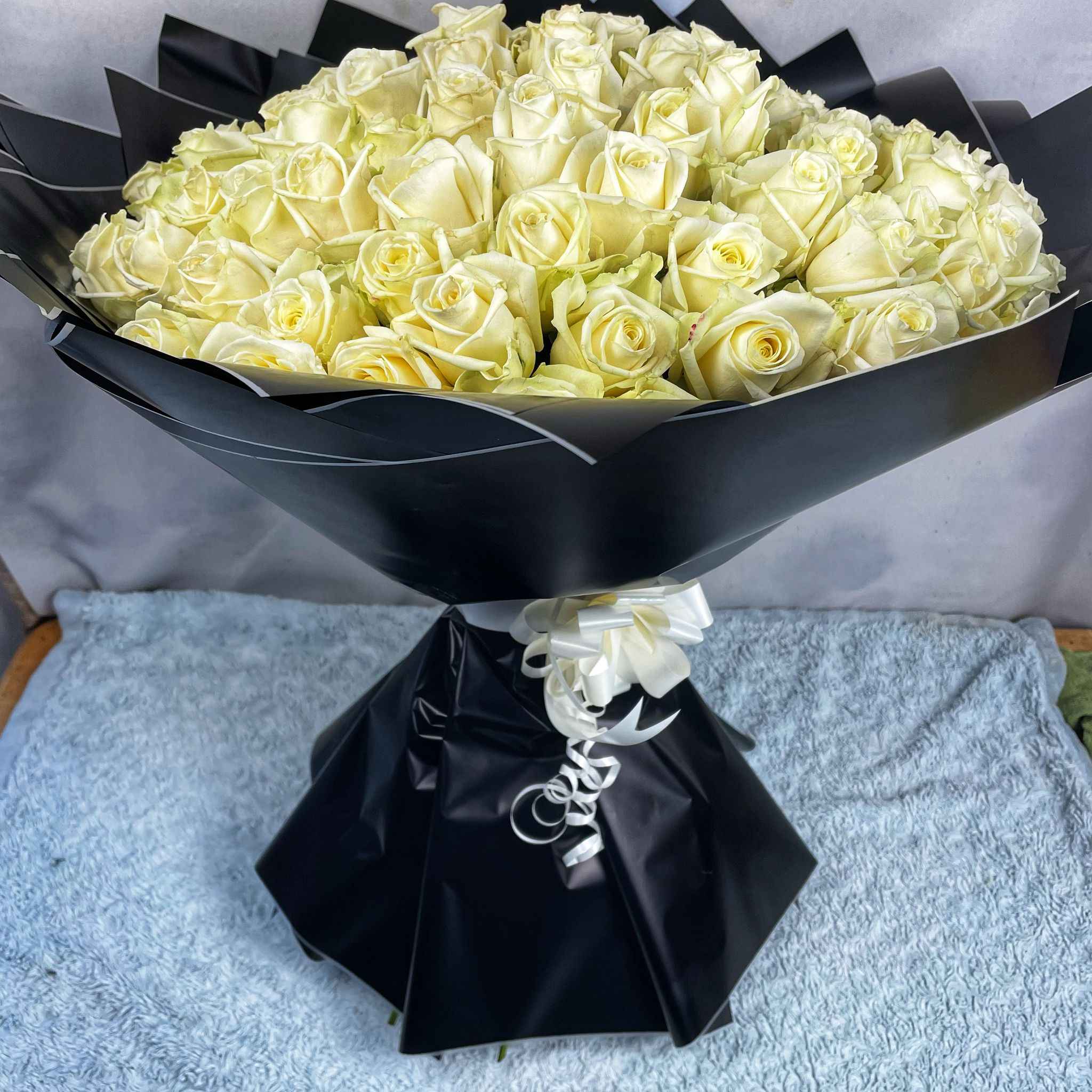 White Rose Bouquet Secondary image